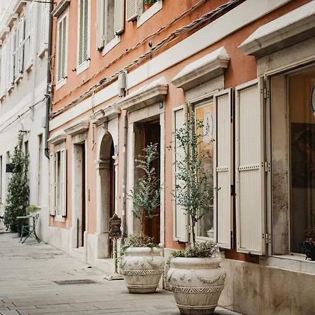 Monolocale Marino In Centro Storico Apartman Trieszt